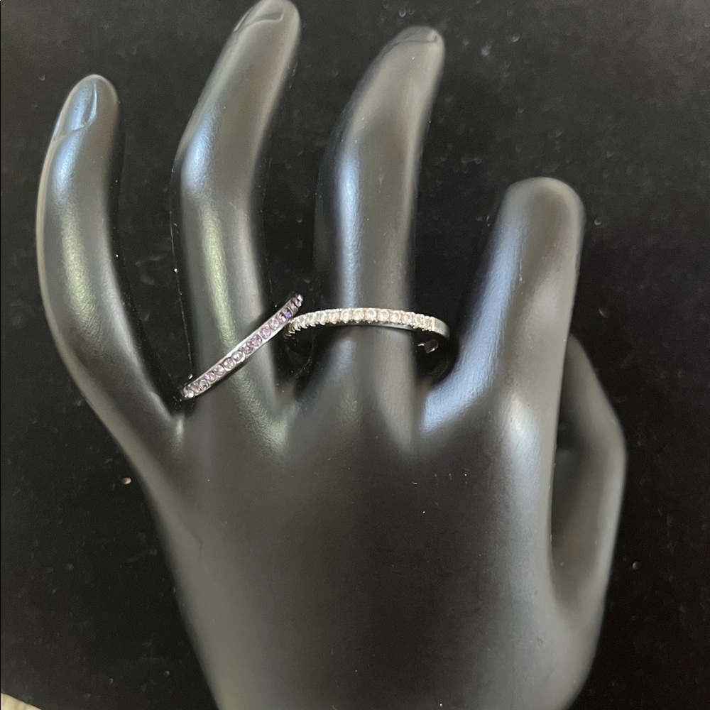 Elegant Silver and Purple Women's Ring